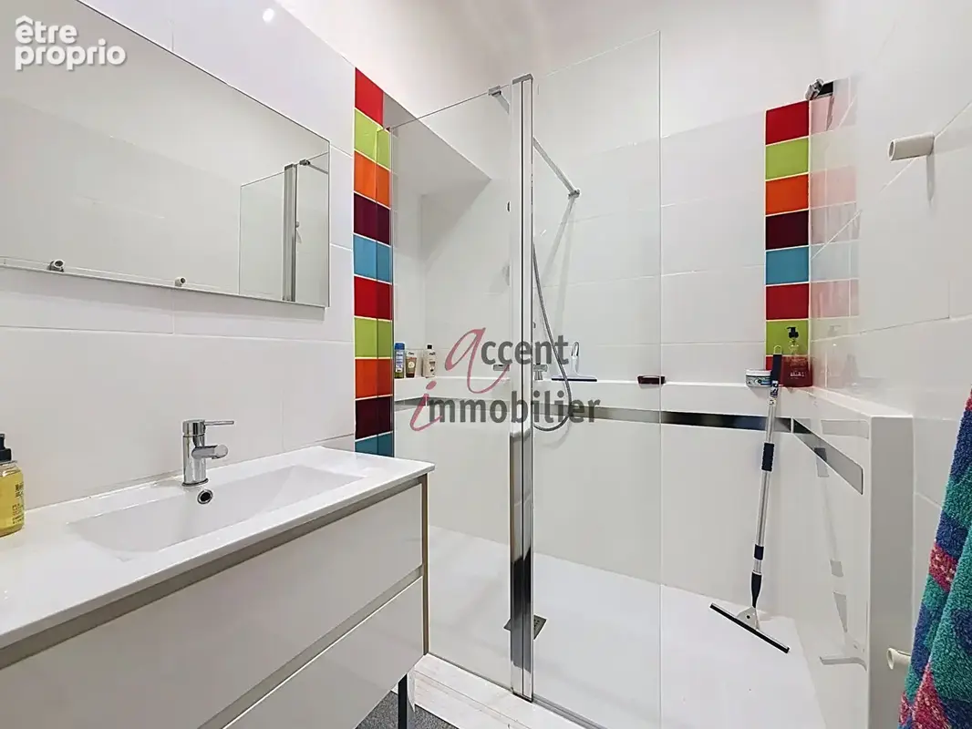 EXCLUSIVITE : MAS T8 230 m² avec plus de 200m² de remises sur 1.2 ha de terrain - photo 10