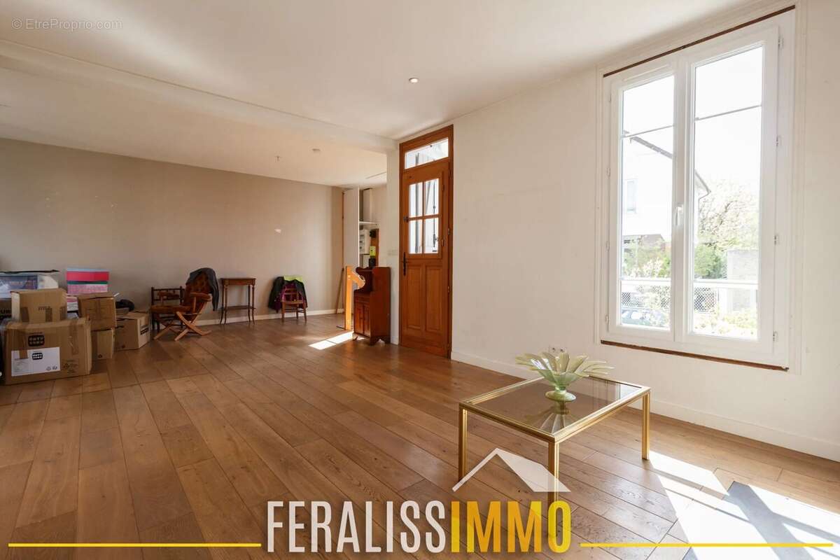 Maison à CONFLANS-SAINTE-HONORINE