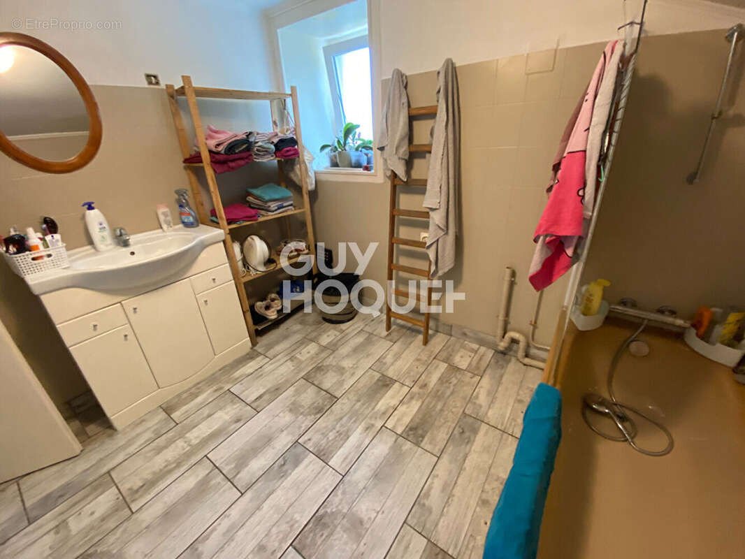 Maison à FONTENAY-LE-COMTE