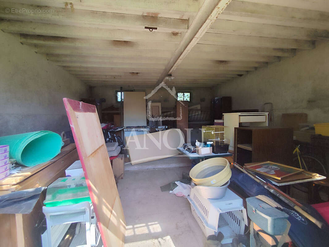 Maison 3 pieces 50m2 à rénover avec grand terrain au calme - photo 5