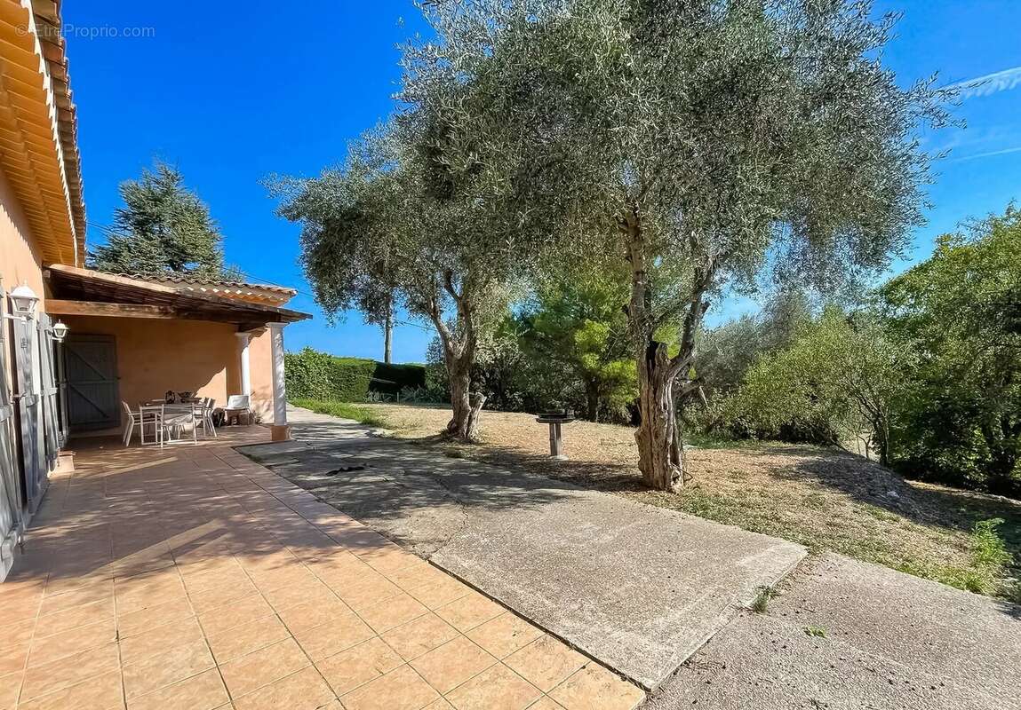  villefranche-sur-mer – élégante propriété provençale  - photo 3