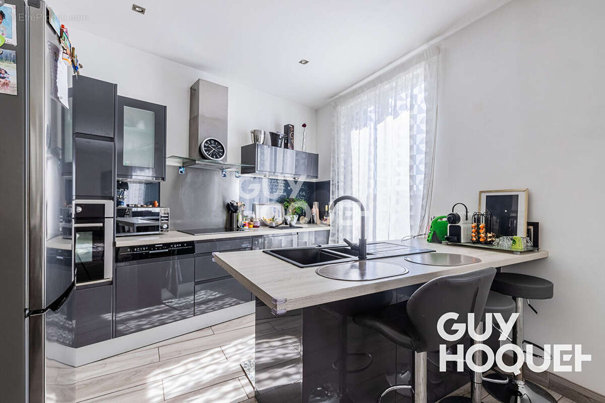 Maison à JUVISY-SUR-ORGE