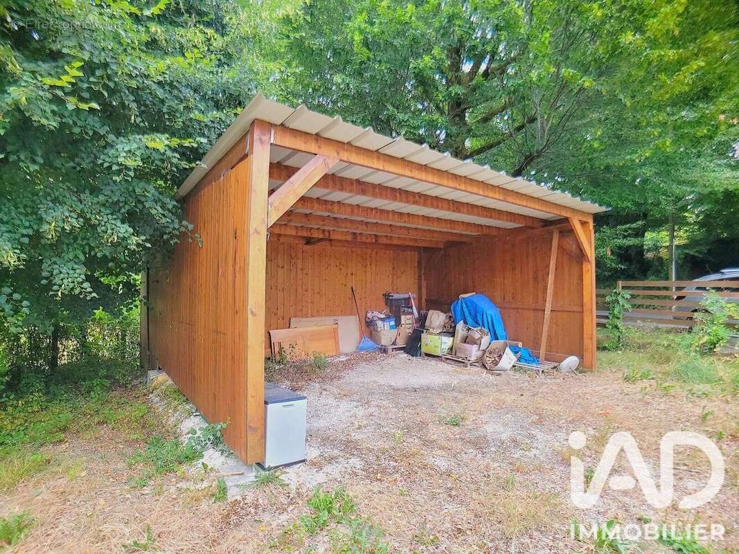 Maison 66 m² à Saint-Jal  - photo 9