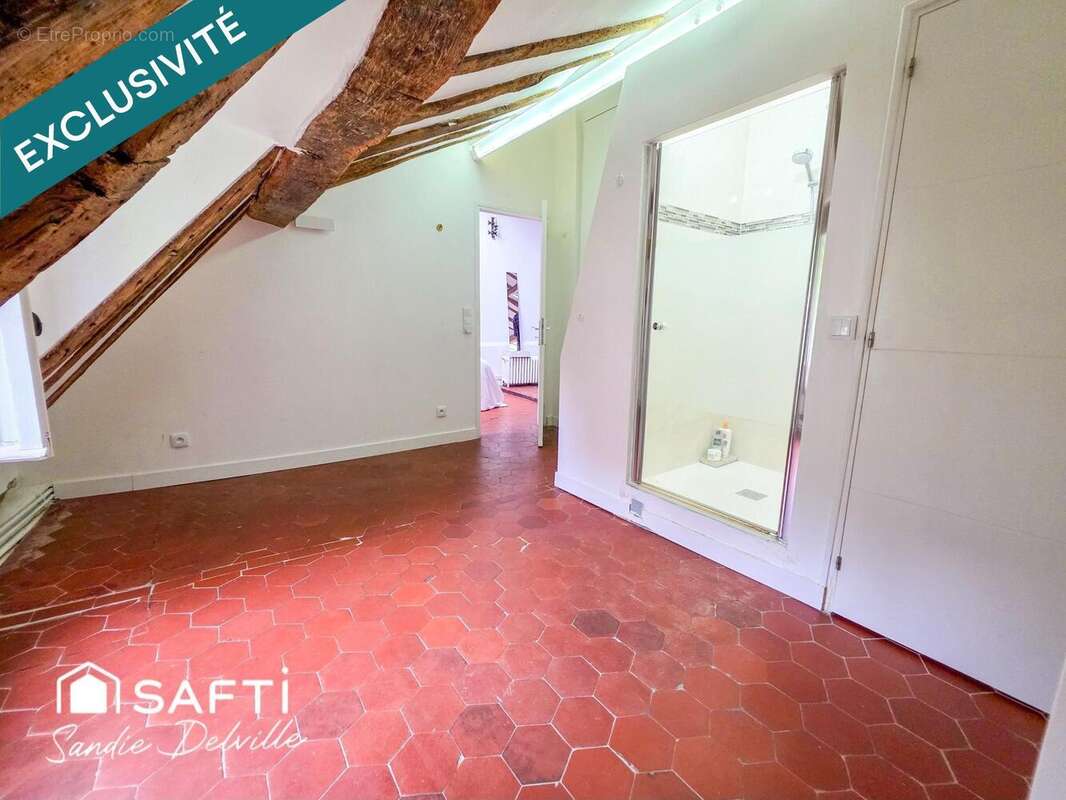 Photo 9 - Appartement à PARIS-4E