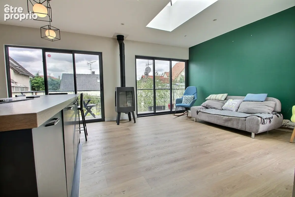 Maison de 5 pièces de 107m² avec jardin et parking - photo 6