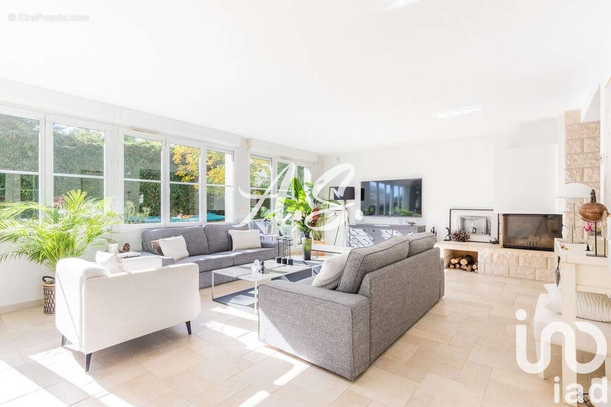 Photo 7 - Maison à VERRIERES-LE-BUISSON