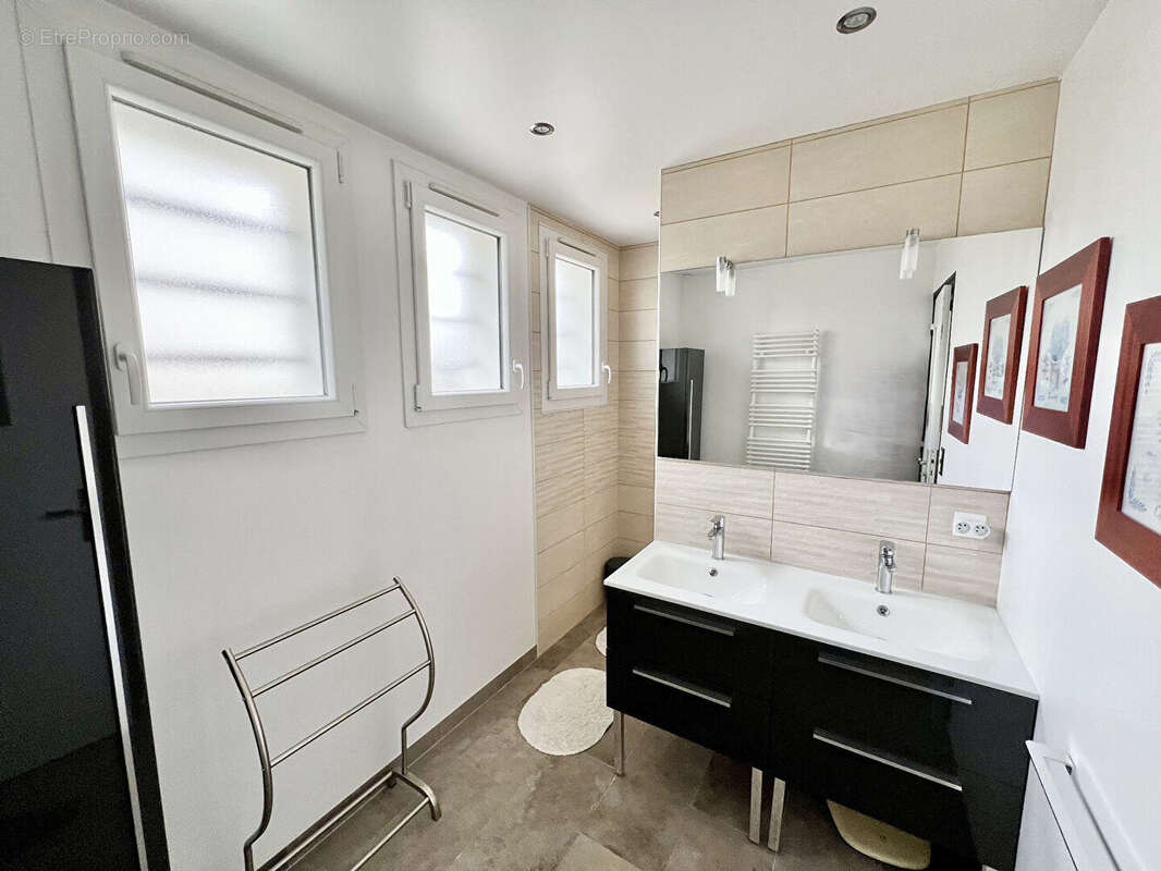 Maison à CONFLANS-SAINTE-HONORINE