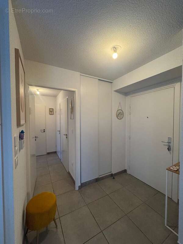 ENTREE - Appartement à AUSSONNE