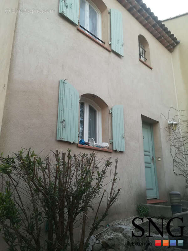 Maison à MALLEMORT