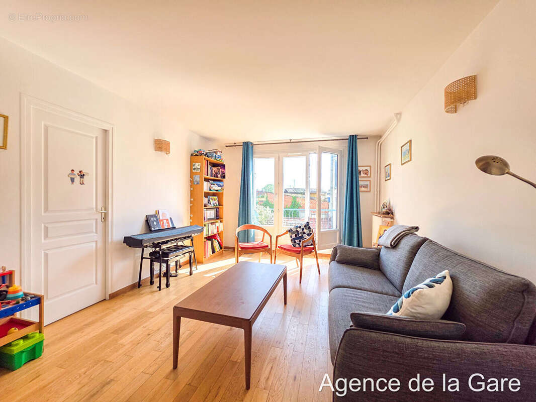 Appartement à MAISONS-LAFFITTE