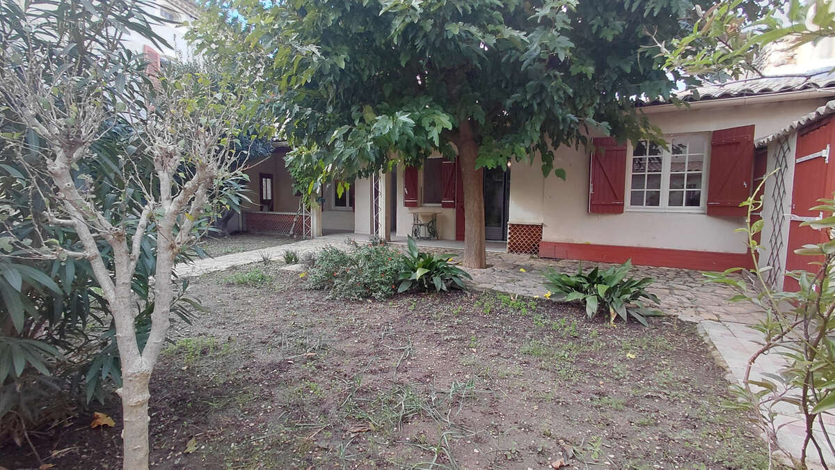 Maison à PIERRELATTE