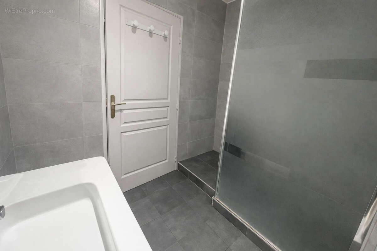 Appartement à COYE-LA-FORET