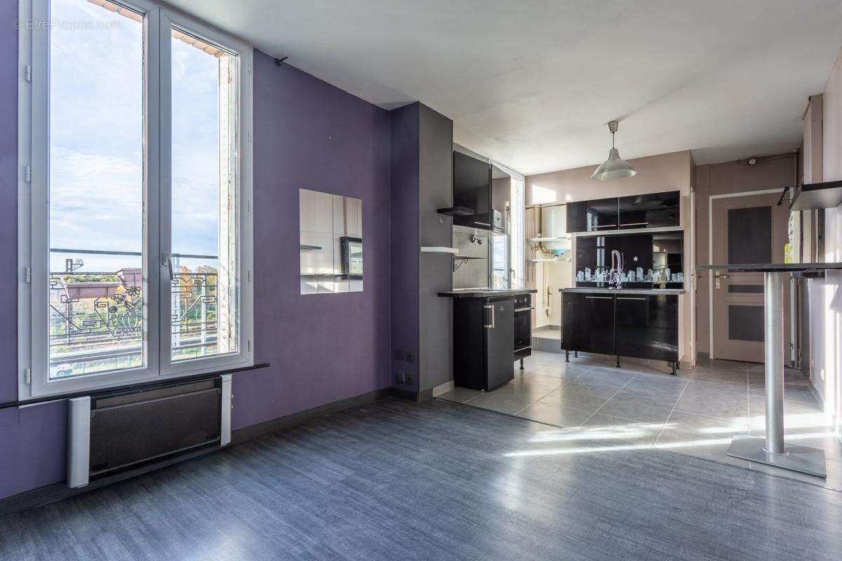 Appartement à VILLENEUVE-SAINT-GEORGES