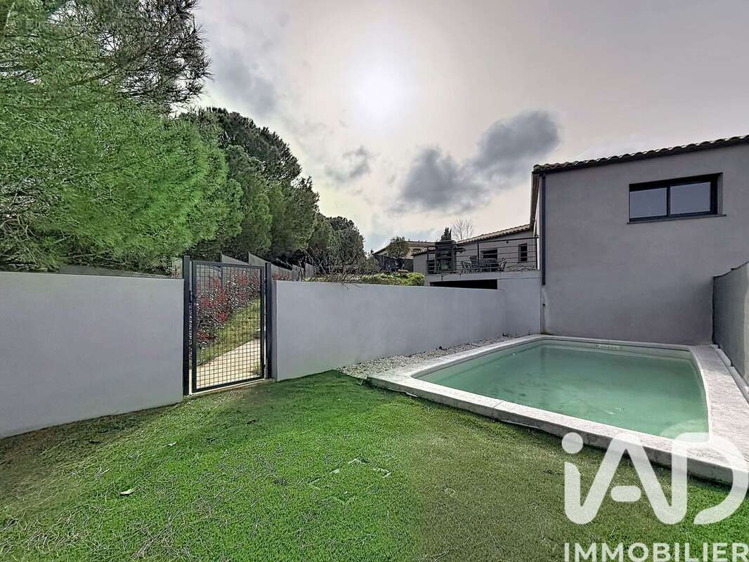 Photo 2 - Maison à ALAIRAC