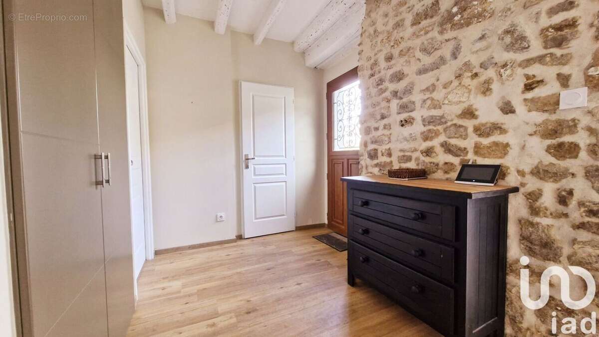 Maison 215 m² à Reclainville  - photo 5