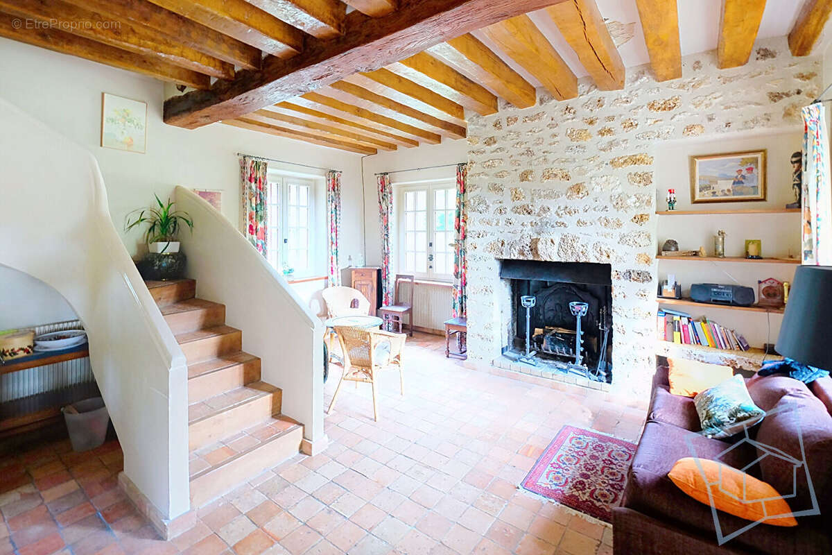 Maison à SAINT-FORGET