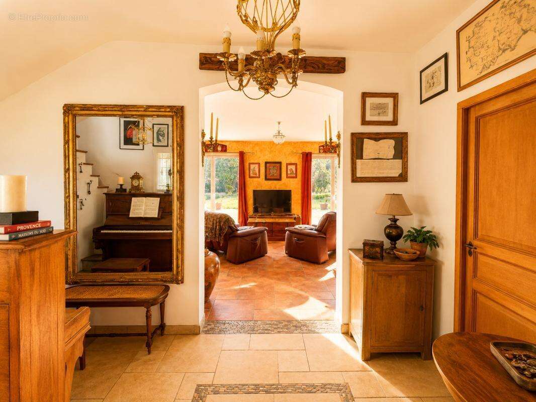 Maison à TRETS