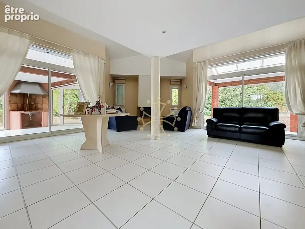 Maison 4 pièces 131 m² à vendre à Saint-Jean (31240) - photo 3
