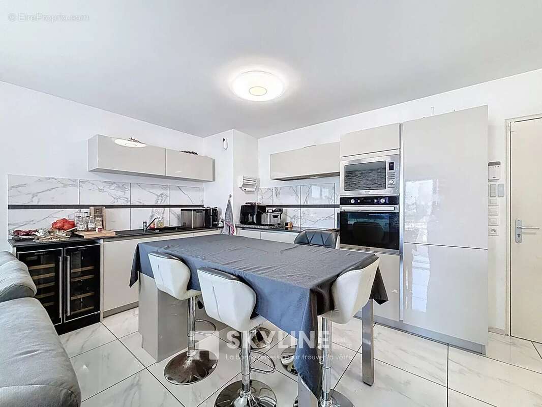 Appartement à MARSEILLE-10E