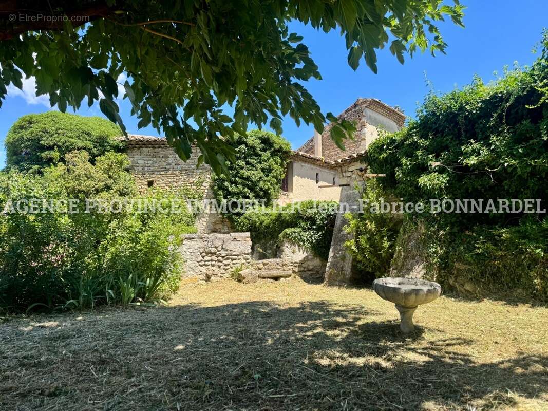 Maison à VISAN