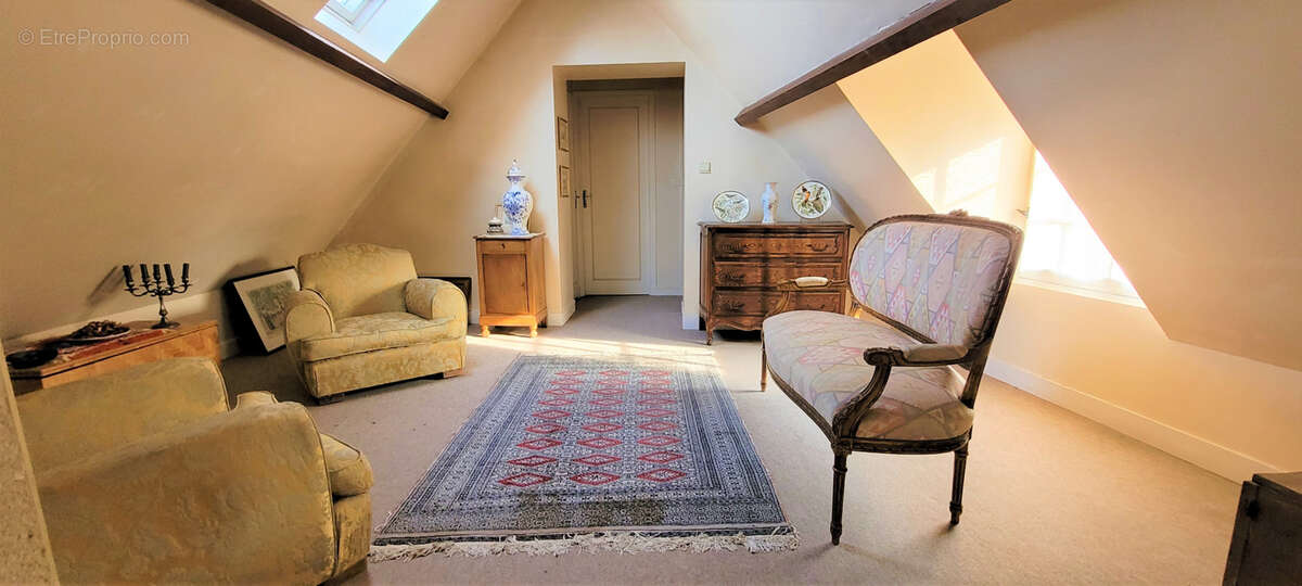 Maison à LAILLY-EN-VAL