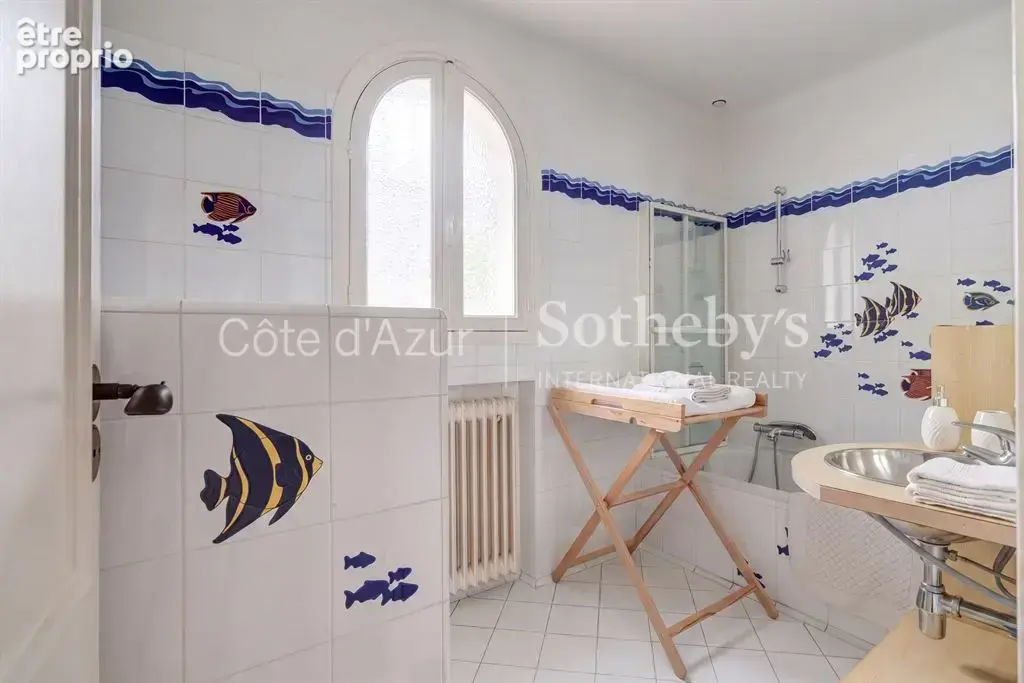 Golfe Juan, villa provençale contemporaine avec piscine et vue mer panoramique - photo 16