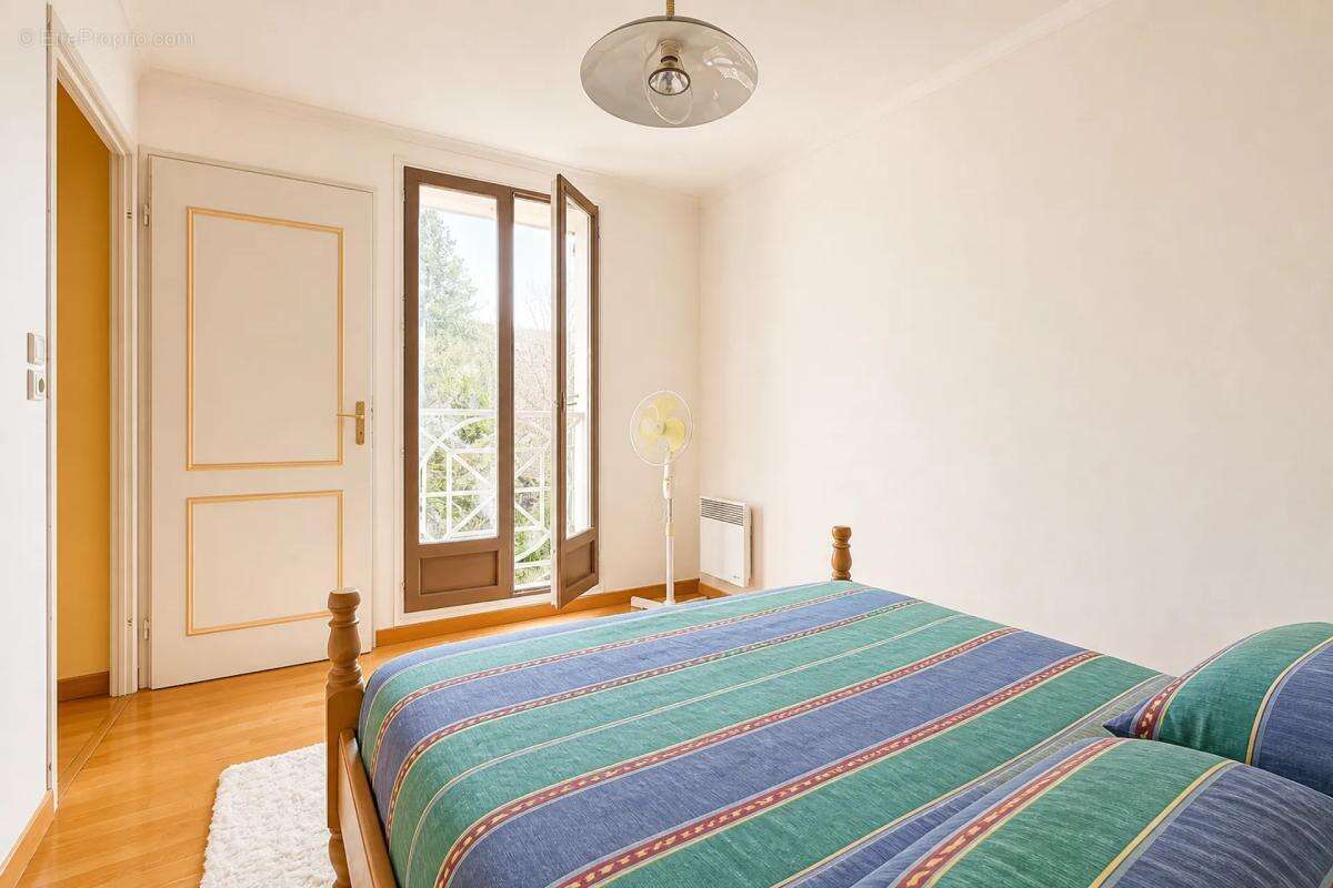 Maison à TRAPPES