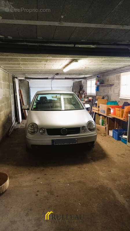 Maison à SAINT-MARTIN-LACAUSSADE