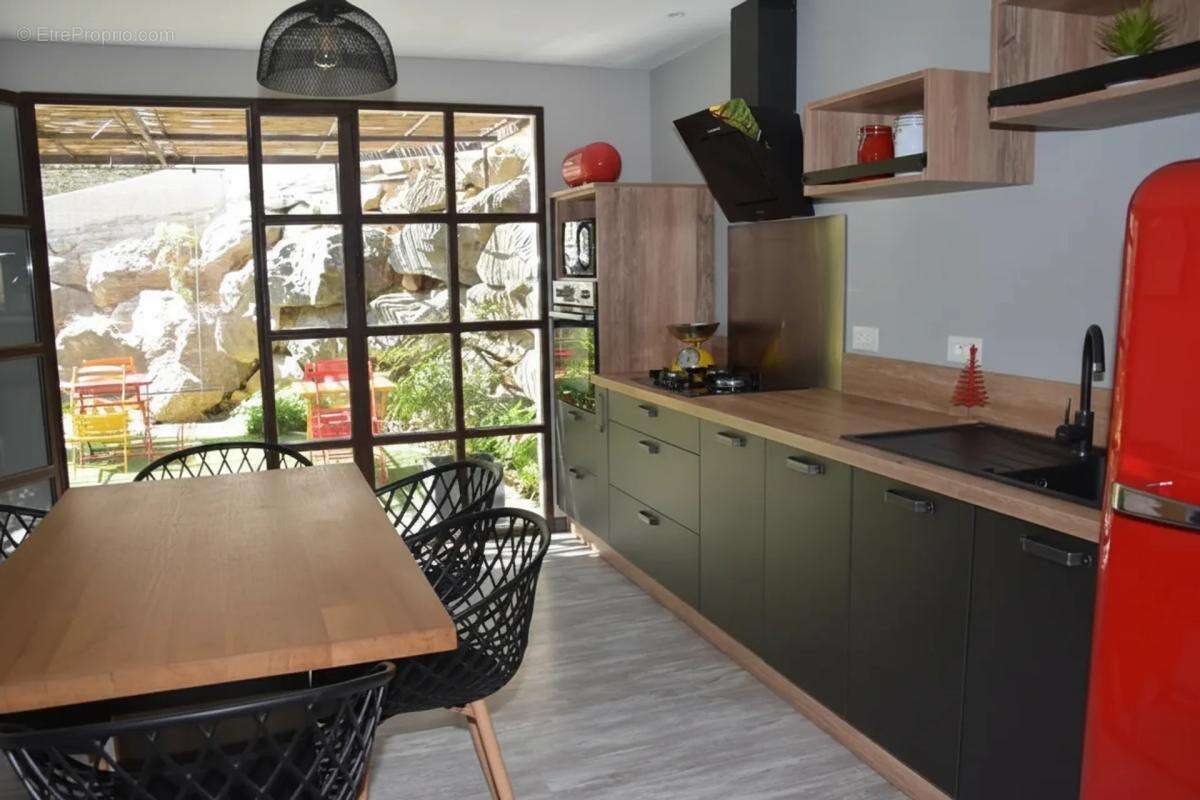 Maison de 8 pièces de 234 m² à Sari-Solenzara - photo 9
