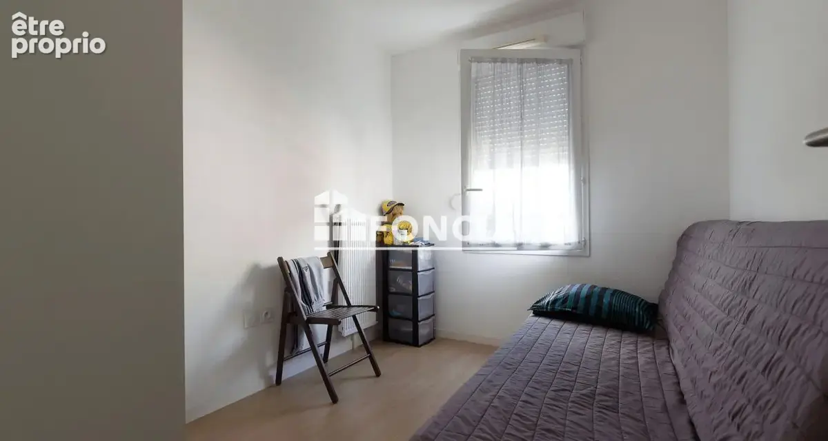 À VENDRE – Très bel appartement 3 pièces de 54m2, lumineux avec grande terrasse et 2 places de parking en sous-sol– Le Mée-sur-S - photo 11