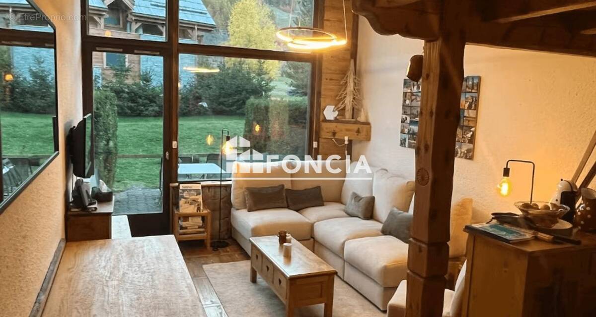 Appartement à LA SALLE-LES-ALPES