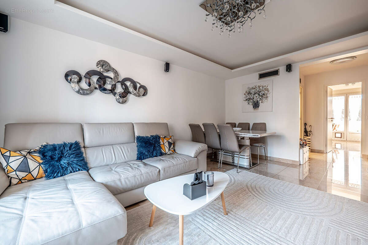 Appartement à CHAMPIGNY-SUR-MARNE