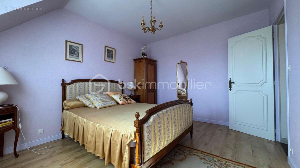 Maison à CHARTRES-DE-BRETAGNE