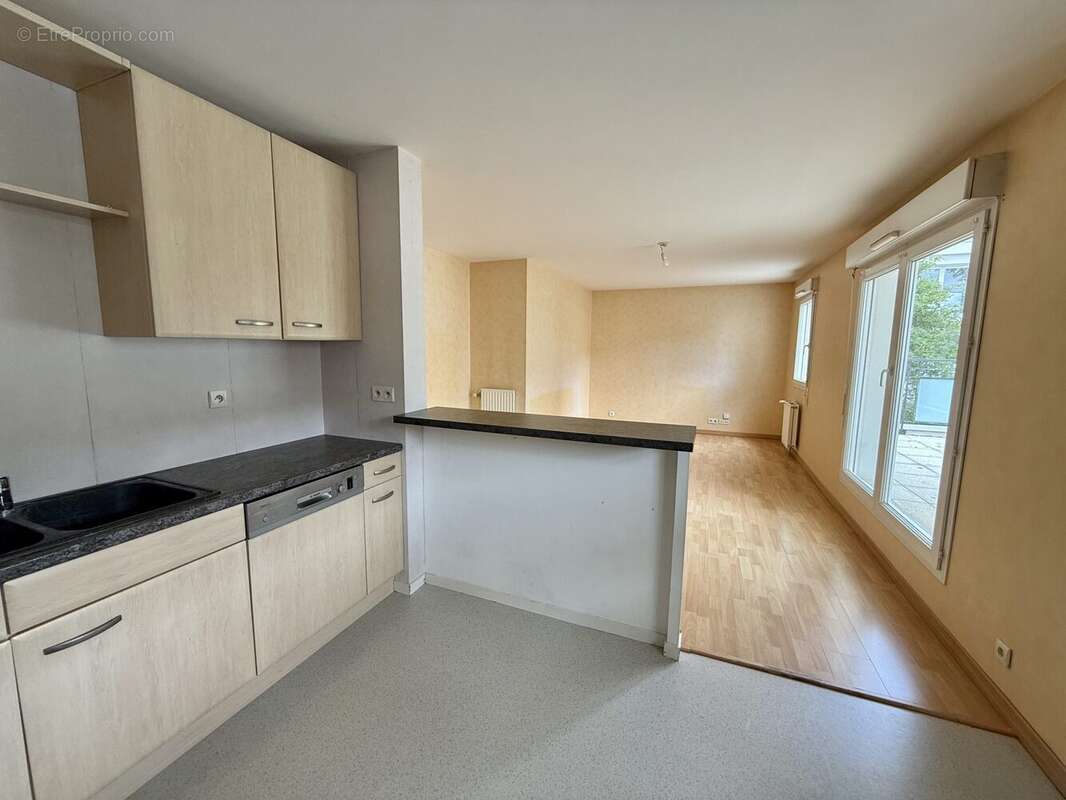 Appartement à NOYAL-CHATILLON-SUR-SEICHE