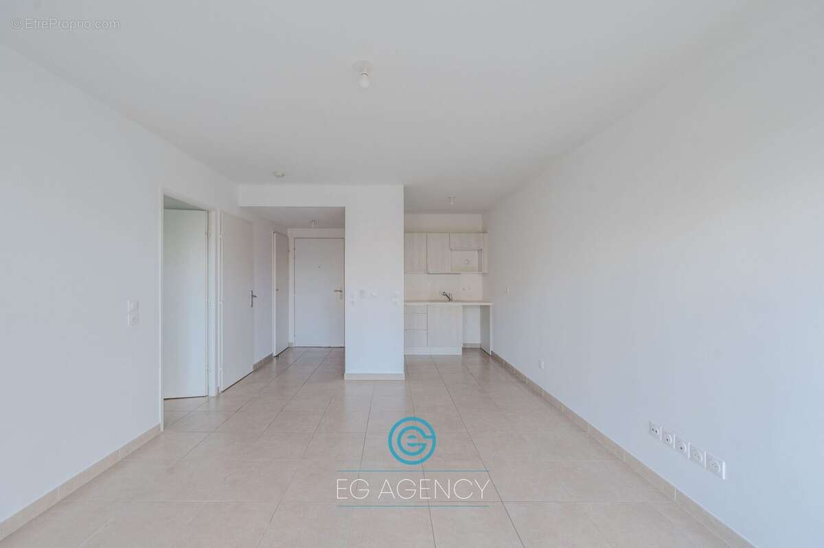 Appartement à MARSEILLE-12E