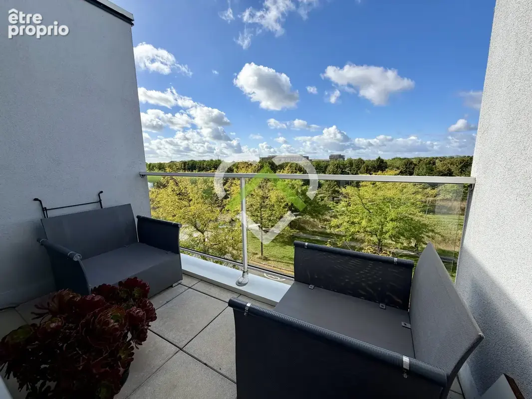 Appartement T2 VILLENEUVE D'ASCQ HAUTE BORNE   Dernier étage   Balcon   Garage - photo 4