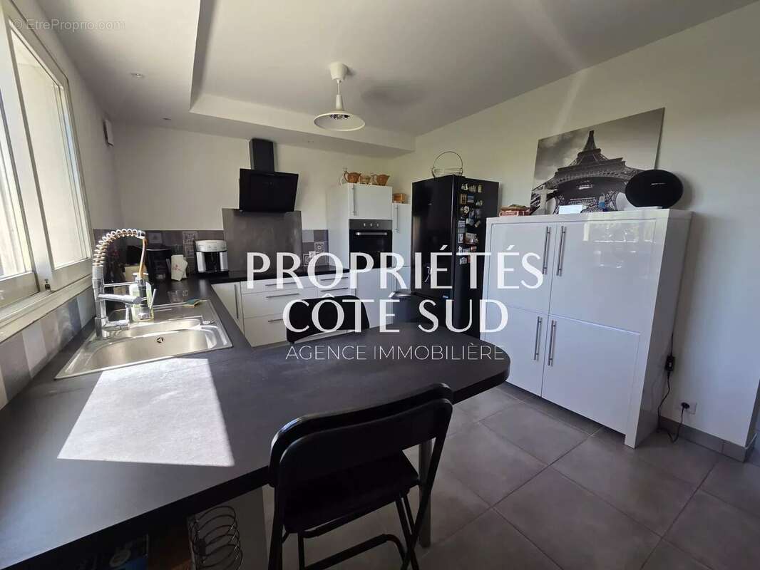 Maison  récente 120M2 avec piscine - photo 3
