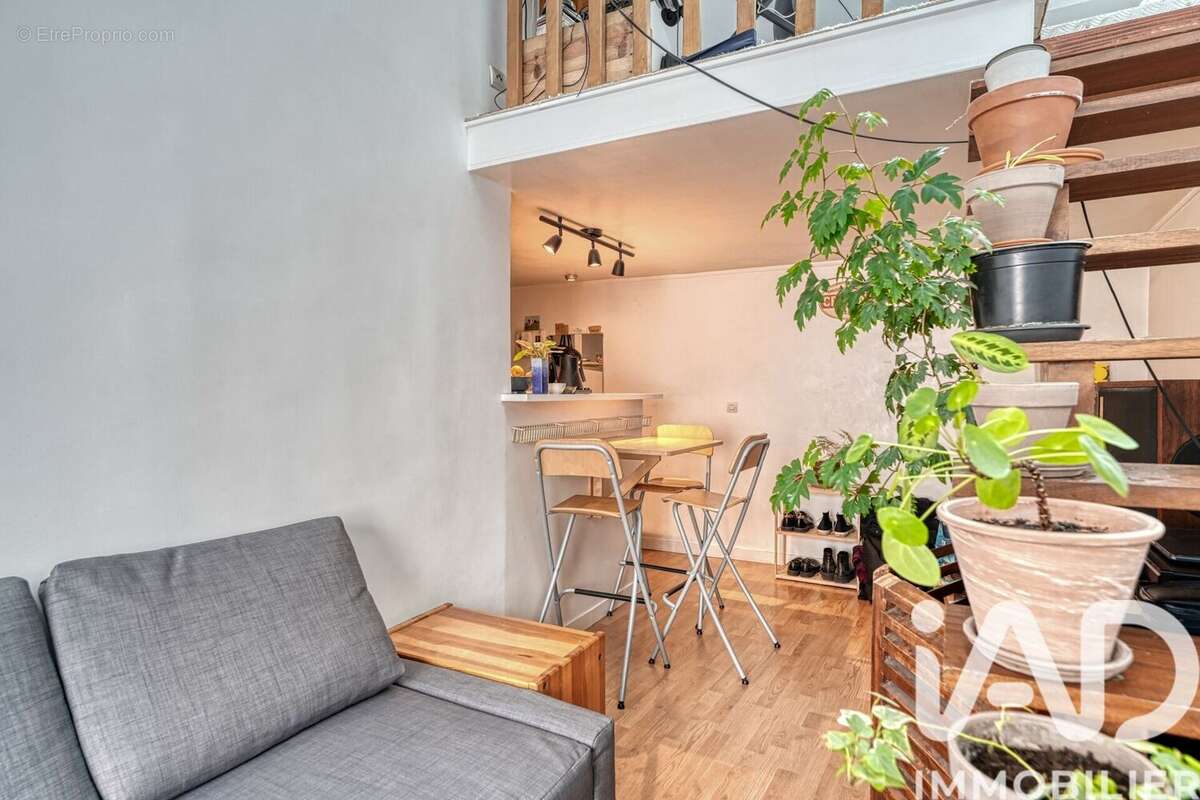 Photo 3 - Appartement à PARIS-10E