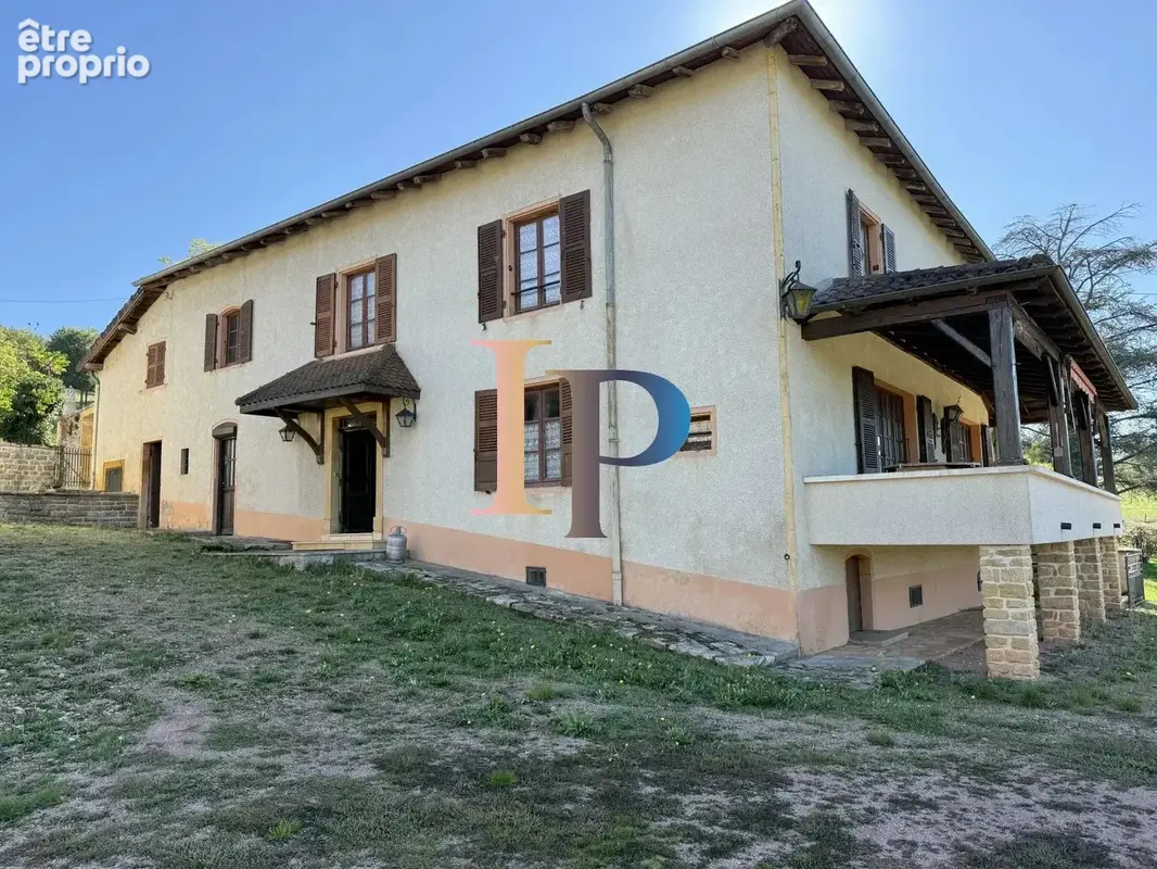 Maison avec dependances - photo 5