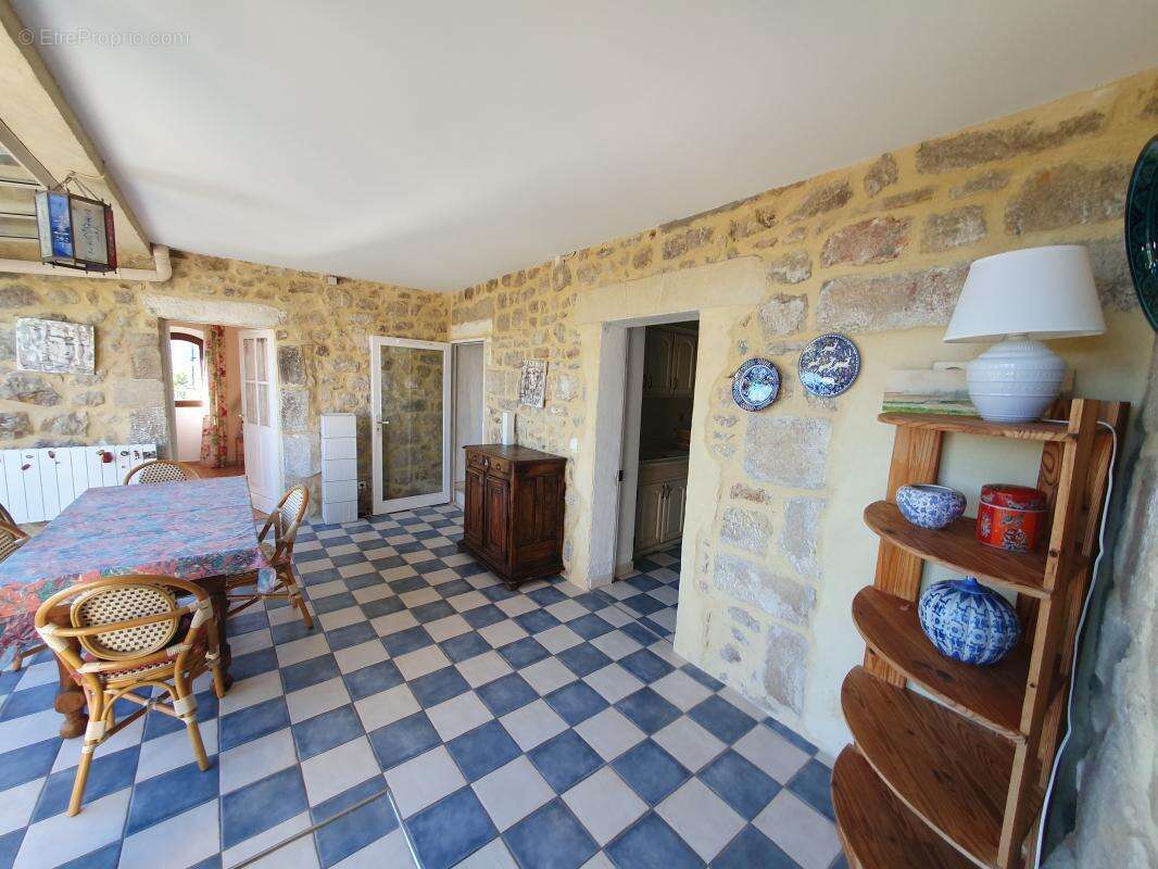 Maison à SAINT-PAUL-LE-JEUNE