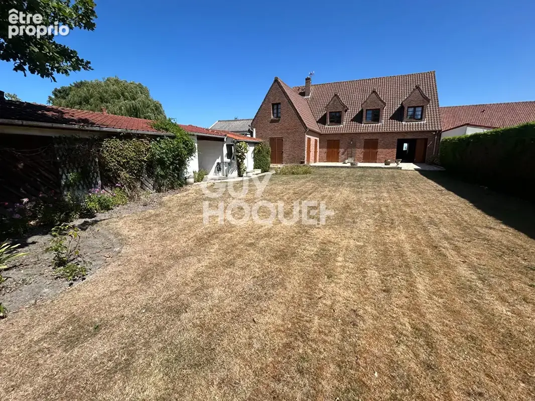 A VENDRE à COULOGNE - Semi plain-pied de 235 M² - 3 chambres - Parcelle de 1 288 M² - Garage. - photo 2