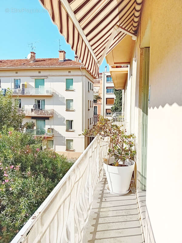 Appartement à SAINT-RAPHAEL