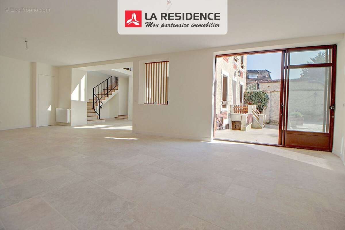 Maison à VERNOUILLET