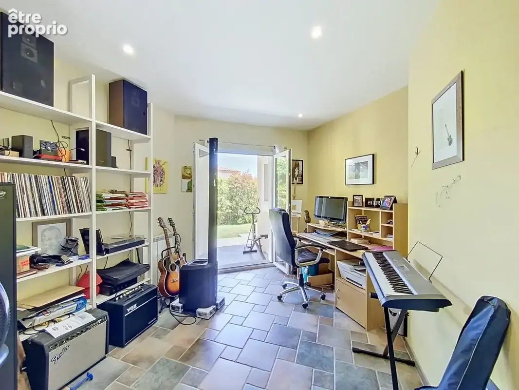 Villa plain-pied 4 chambres sur grande parcelle - photo 8