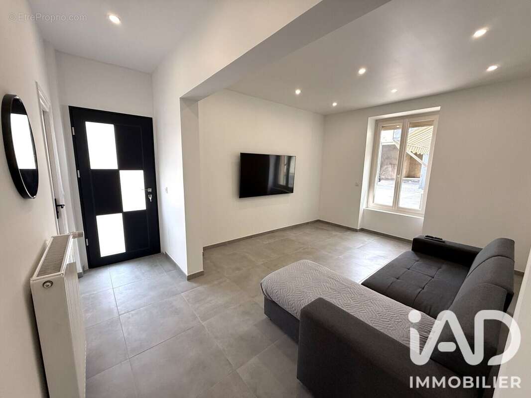 Maison 212 m² à Reims  - photo 7