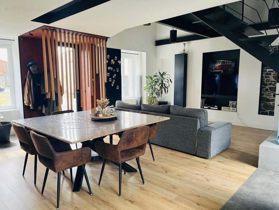 Photo 5 - Maison à MONTAIGU