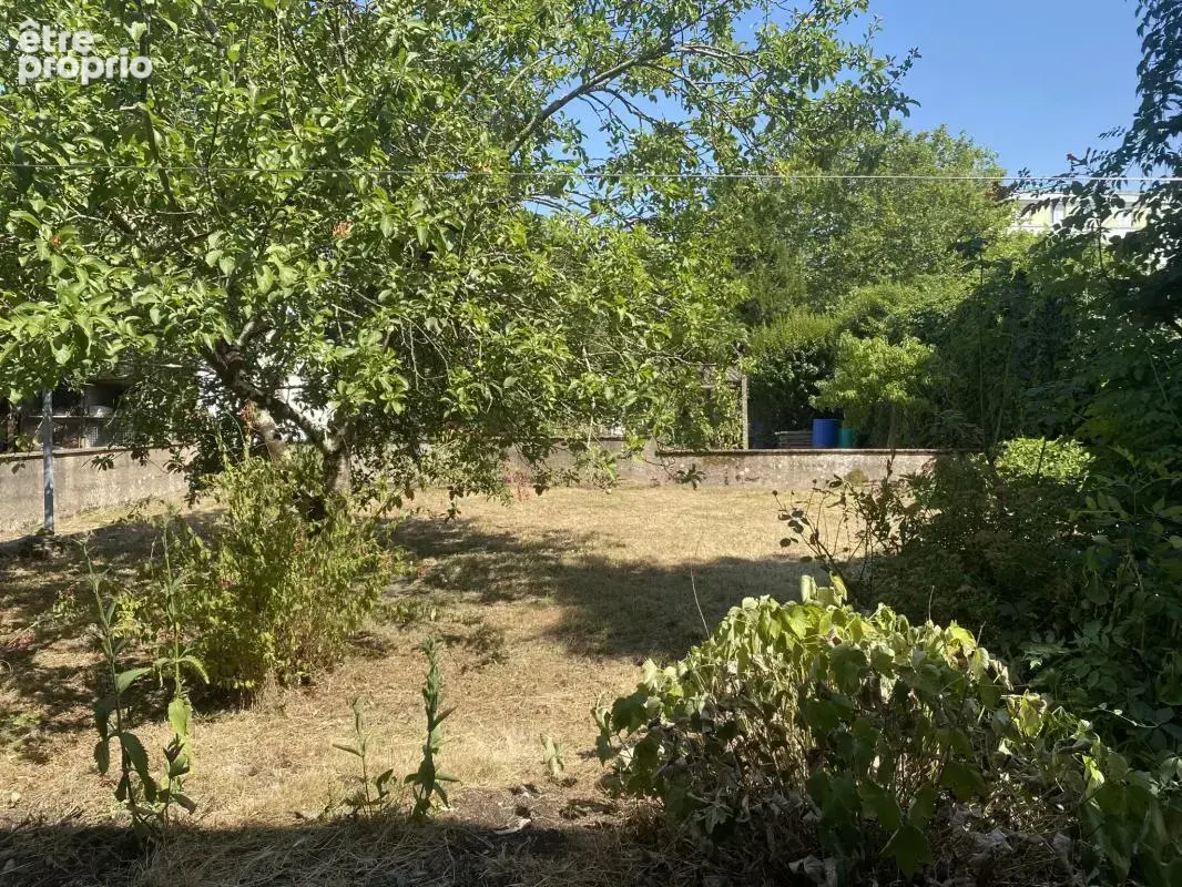 Maison familiale bourg SAINT - HERBLAIN - photo 8