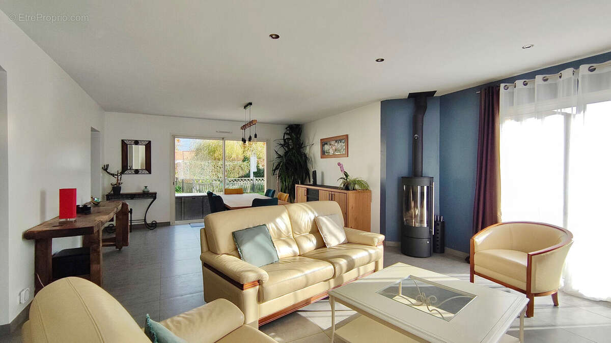 Maison à LES SORINIERES