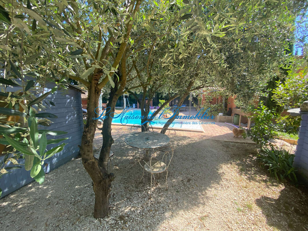 Maison à SERVIERS-ET-LABAUME
