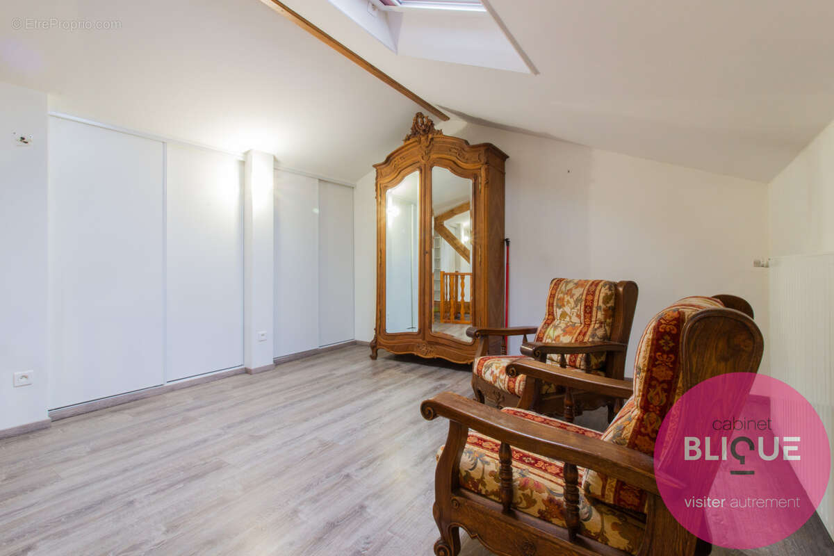 Maison à LAITRE-SOUS-AMANCE